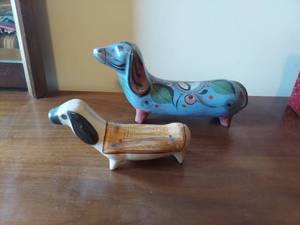 lot 5632 image: 2 Pottery Dachshund