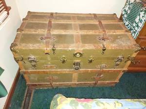 lot 5697 image: Trunk