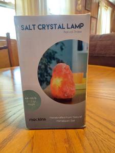 lot 5738 image: Mockins Natural Hand Carved Himalayan Salt Lamp with A Stylish Wood Base (5-7 Lbs)