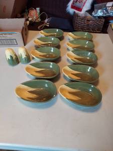 lot 5776 image: Shawnee Corn Items