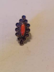 lot 5802 image: Ring - Appears to be Coral
