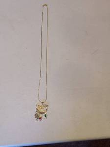 lot 5812 image: Necklace - Grandmas Kids - Marked 14k