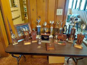 lot 5827 image: Assorted Trophies