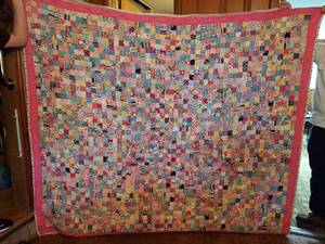 lot 5655 image: quilt