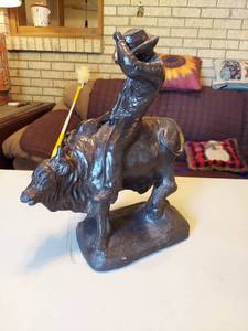 lot 5656 image: Bull Rider Decor