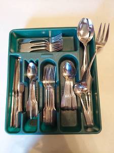 lot 5660 image: flatware