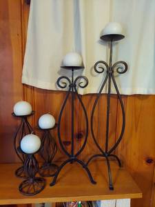 lot 5717 image: candles