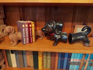lot 5718 image: bookends