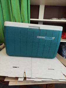 lot 5834 image: Coleman 48 qt. cooler