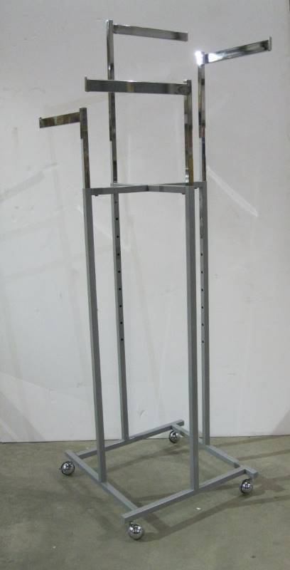 lot 2315 image: Retail Display Clothing Hanger Rack