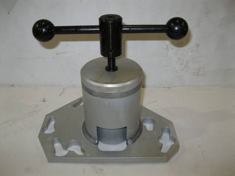 lot 2392 image: Mechanical Press LCTC5563-01