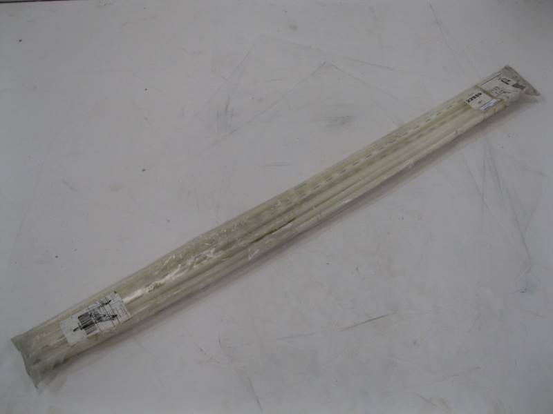lot 2462 image: SharkBite 12 x 5 White PEX Tubing Set of 10