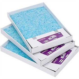 lot 13647 image: PetSafe ScoopFree Self-Cleaning Cat Litter Box Tray Refills with Premium Blue Non-Clumping Crystals, 3-Pack