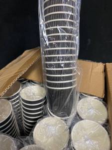 lot 13733 image: 500 pcs 4 Oz black paper cups with ripple wall 2.5 x 2.5x2.25