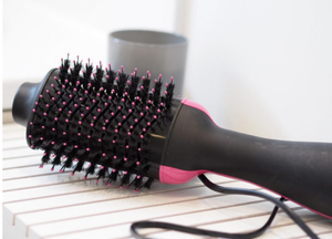 lot 6827 image: AD Revlon Salon One Step Hair Dryer & Volumiser