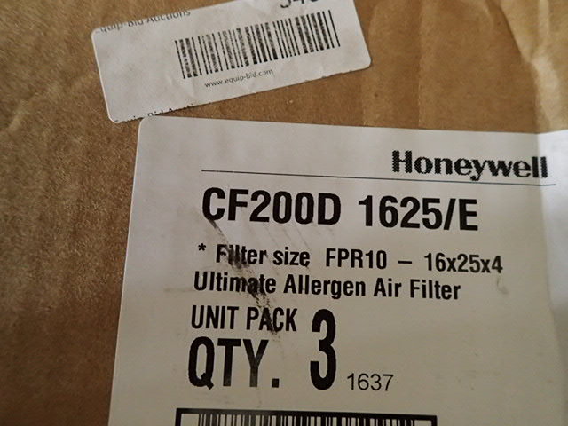 lot 3468 image: (3) Honeywell 16x25 Air Filters