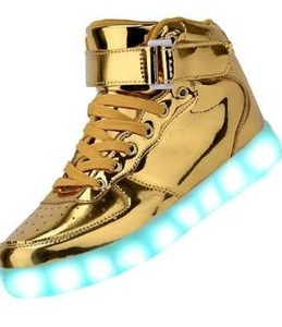 lot 10610 image: Odema Unisex LED Shoes High Top Light Up Sneakers for Women Men Girls Boys Size5.5