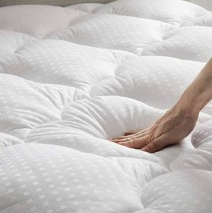 lot 10785 image: Bedsure Pillow Top Mattress Topper Queen Size - Cooling Mattress Pad Cotton Quilted Mattress Cover with Deep Pocket��Padded PillowTop with Fluffy Down Alternative Fill
