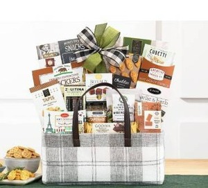 lot 10797 image: Wine Country Gift Baskets Gourmet Feast Perfect For Family, Friends, Co-Workers, Loved Ones and Clients