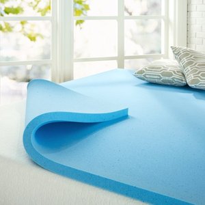 lot 24006 image: Zinus 1.5� Green Tea Cooling Gel Memory Foam Mattress Topper, Twin