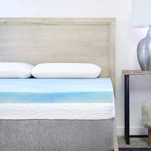 lot 24001 image: QUEEN MATTRESS TOPPER