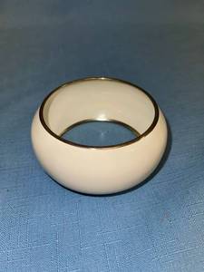 lot 33089 image: Metal enamel bracelet