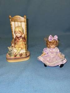 lot 33093 image: American Greetings figurine (made in Japan) and adorable porcelain doll