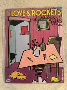 lot 33109 image: Love and Rockets 27 (1987)&nbsp- magazine size