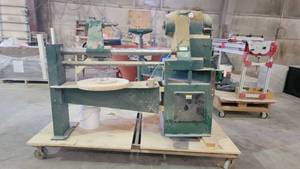 lot 7328 image: VB Manufacturing VB36 Master Bowlturner Serial Number 01225