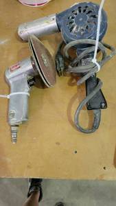 lot 15082 image: Chicago Pneumatuc High Speed Sander and a Bosch Heat Gun 1942