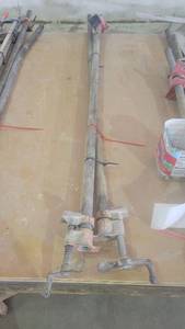 lot 15095 image: (2) Pipe Clamps