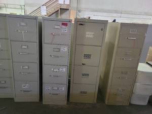 lot 15169 image: (4) Filing Cabinets