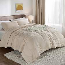 lot 4137 image: bedsure get cozy comforter tan