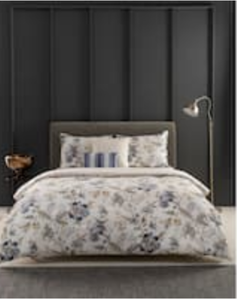 lot 34648 image: Rose Tree Home Liza 5 Piece King Comforter Set
