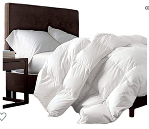 lot 34653 image: Luxurious Queen Size Goose Down Feather Comforter Down Feather Fiber Duvet 100% Egyptian Cotton Cover - Baffle Box Design - 48oz Fill Weight - FullQueen Duvet - Solid White