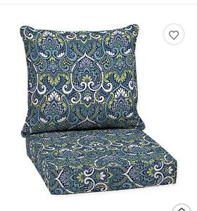lot 35160 image: Arden Selections&nbsp Aurora Damask 2-Piece Outdoor Deep Seat Cushion Set in Sapphire