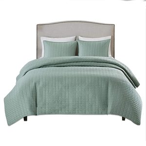 lot 65580 image: Comfort Spaces Kienna Solid Microfiber Reversible Quilt Set, FullQueen, Seafoam, 3 Piece