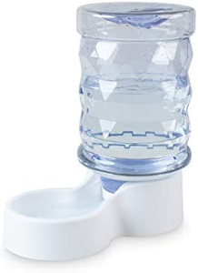 lot 65632 image: PetFusion H2O Gravity Pet Water Dispenser. Durable 2.5 Gallon Water Feeder