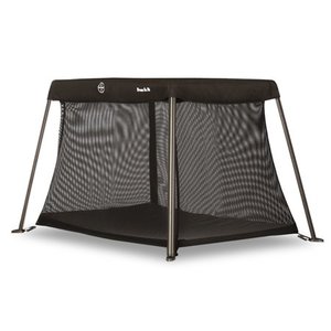 lot 67550 image: Dream On Me Travel Light Play Yard, Black