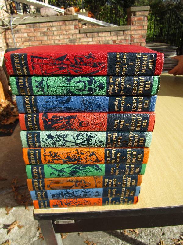 lot 201 image: Vintage Set - The Junior Classics