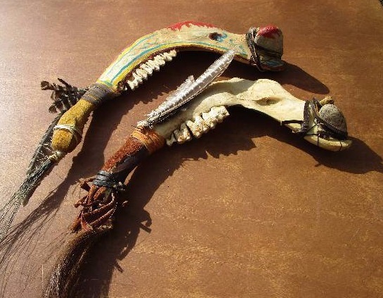 lot 180 image: Native American  Indian Folk Art from (2) Horse Mandibles