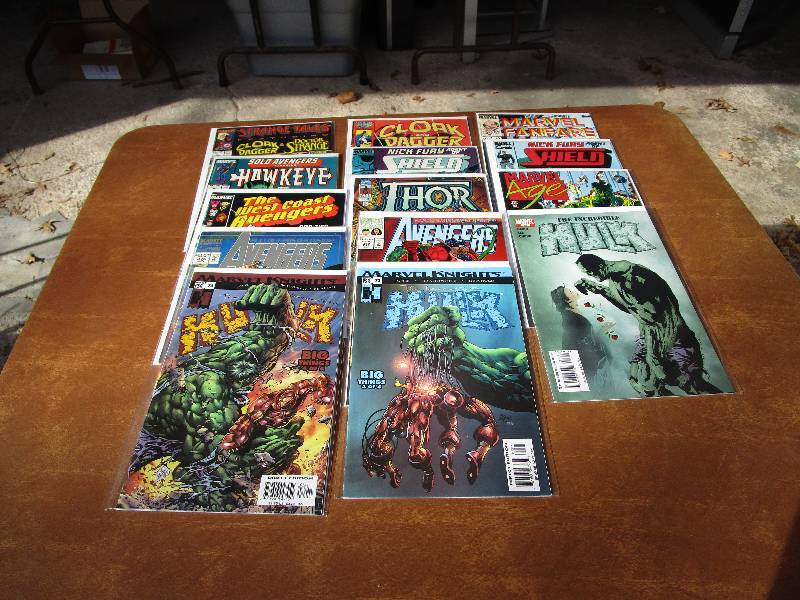 lot 102 image: Lot of Marvel, Avengers Comic Books
