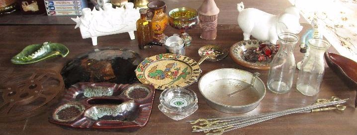 lot 89 image: Lot of Random Items