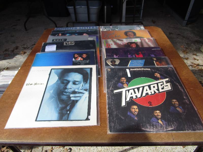 lot 98 image: Lot of Disco, Pop Record Albums - VINTAGE VINYL