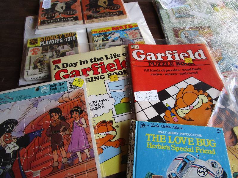 lot 100 image: Lot of Vintage Books, Antique Kids Puzzle and 8mm Films Vintage Sports