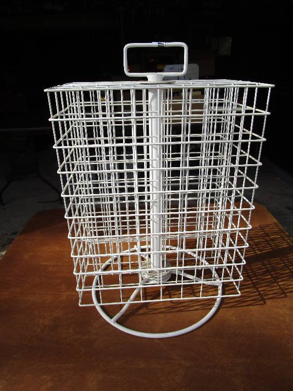 lot 114 image: Spinning Metal Merchandise Rack - Use for Resale, Vintage Store Display