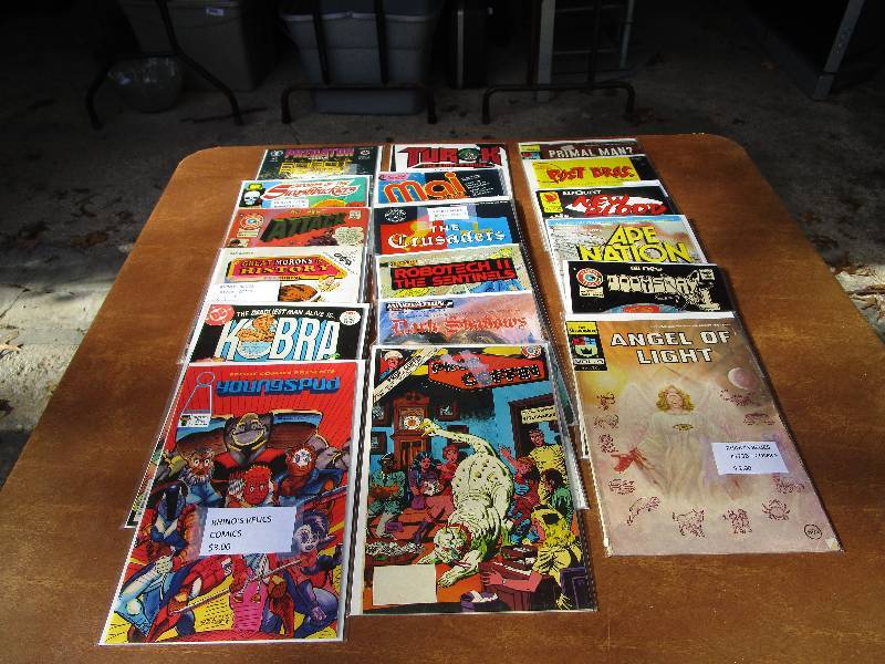 lot 121 image: Lot of Comic Books