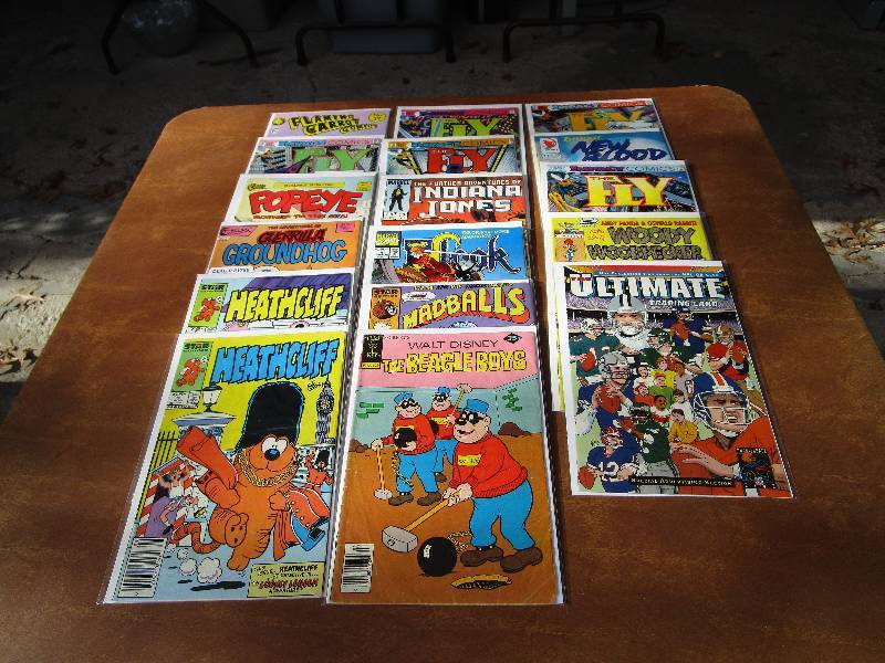 lot 122 image: Lot of Comic Books
