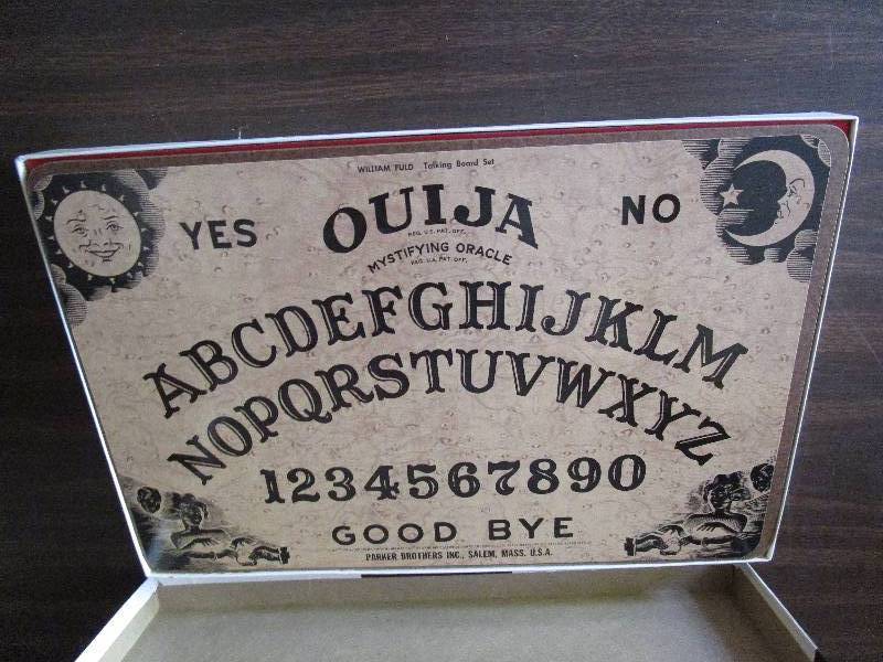 lot 129 image: Vintage Ouija Board