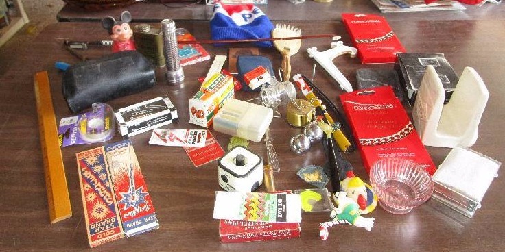 lot 130 image: Huge Lot of Random Items